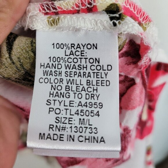 Umgee Floral Open Front Kimono Cardigan Crocheted Trim Feminine Cover Up Boxy - Picture 8 of 8